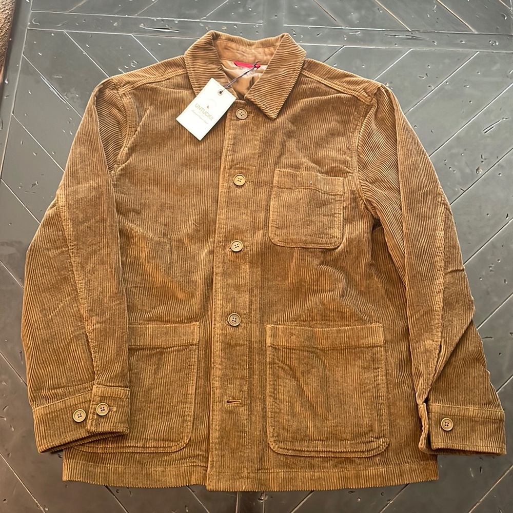 Untuckit utility jacket